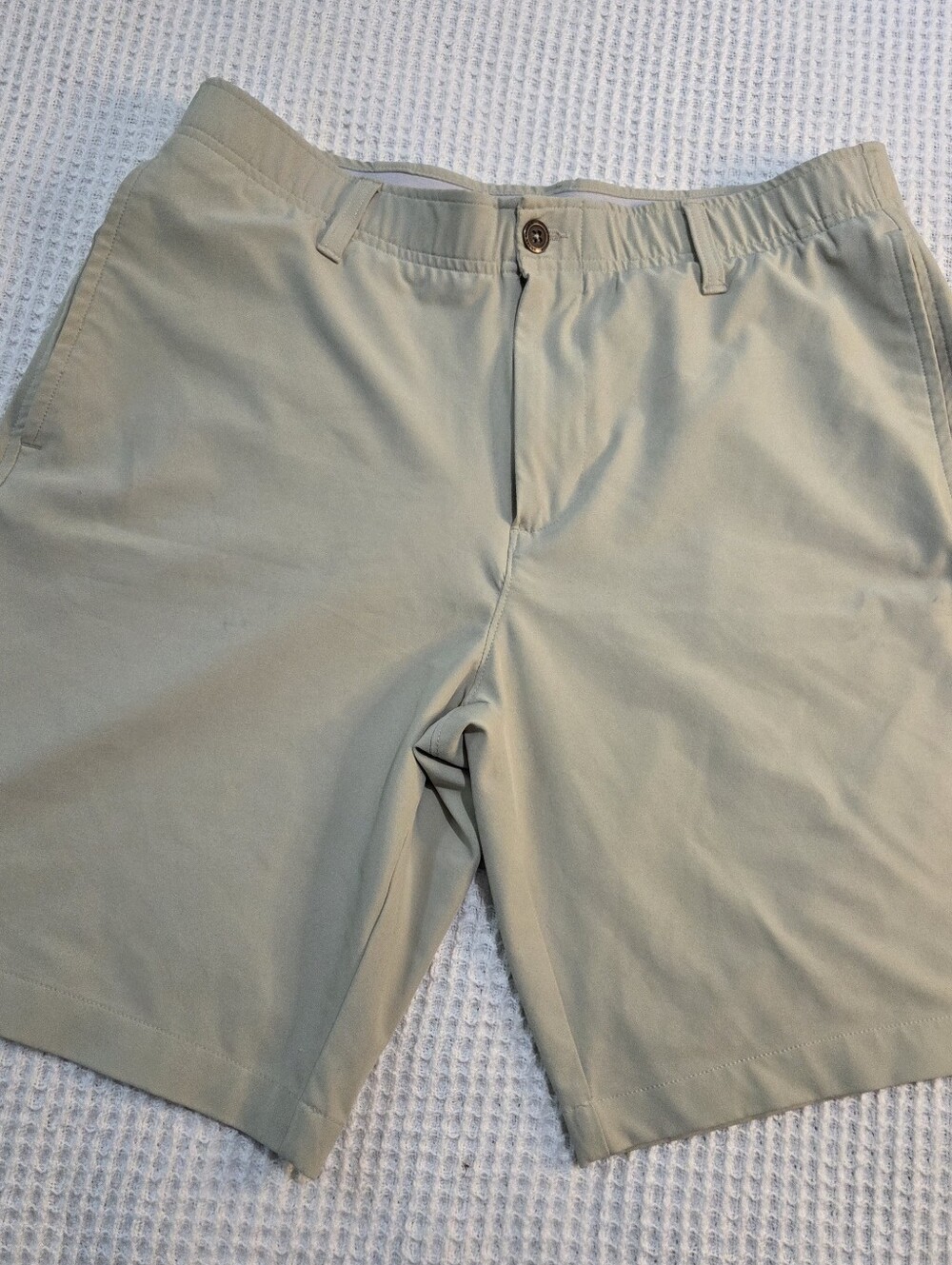 Under Armor Men's Shorts Size 34